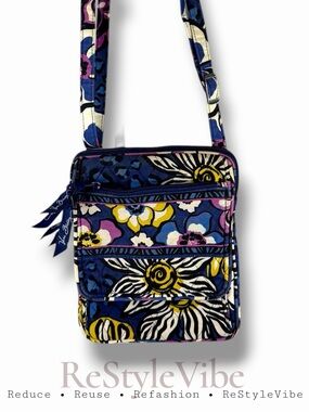 VERA BRADLEY Purse Crossbody Wallet Card Holder Bag Quilted Adjustable Strap